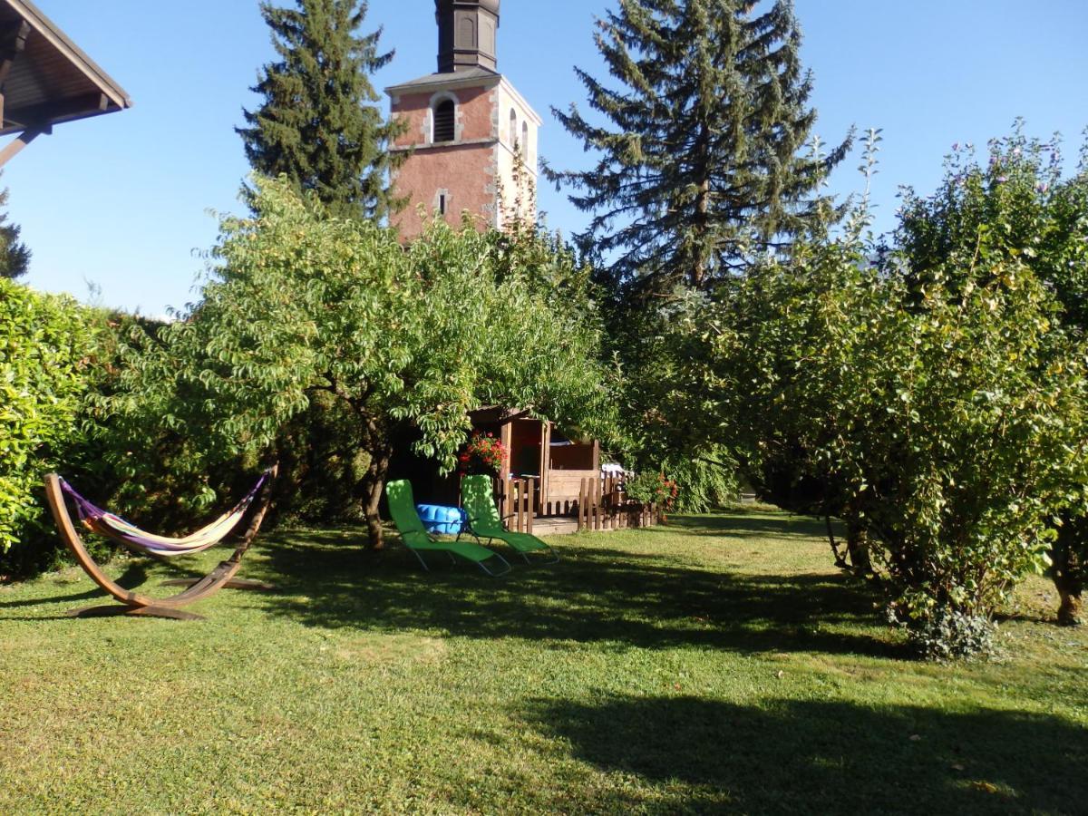 Au Coeur Des Alpes Bed & Breakfast Marignier Exterior foto